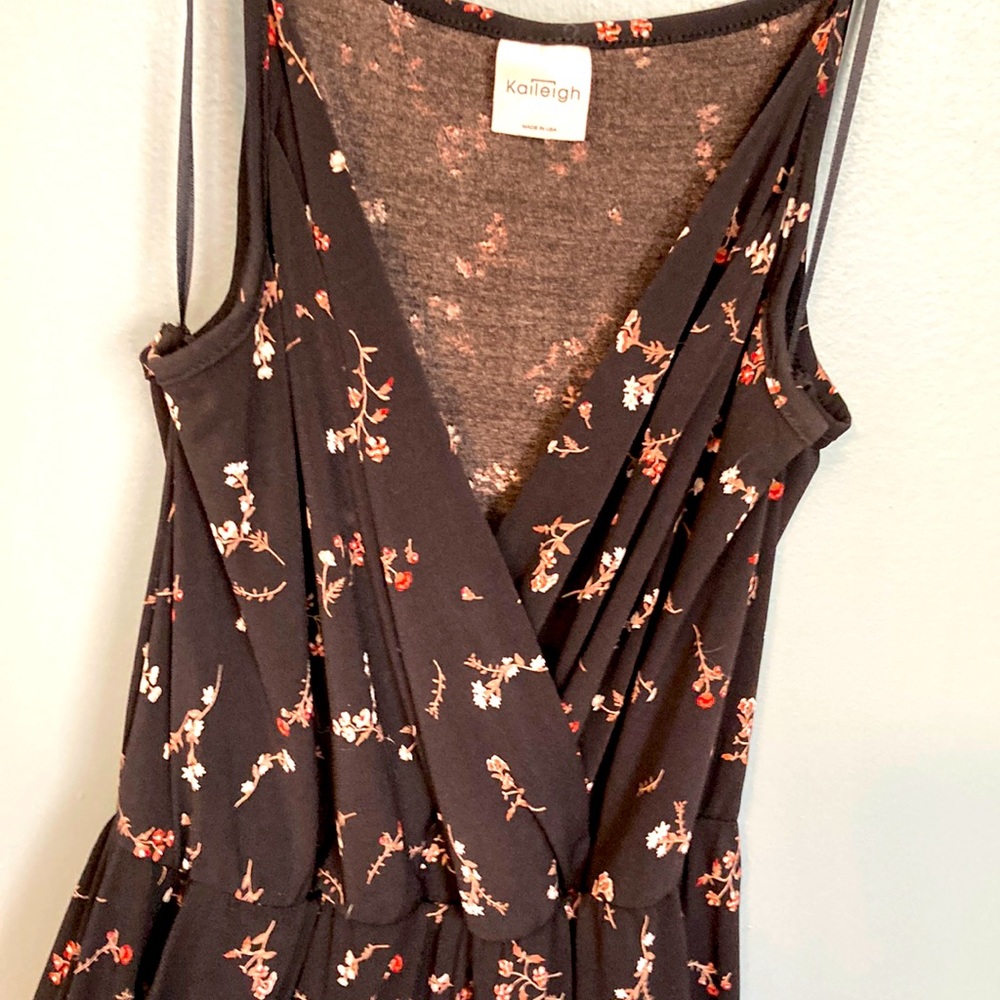 Jumpsuit, wide leg with pockets!